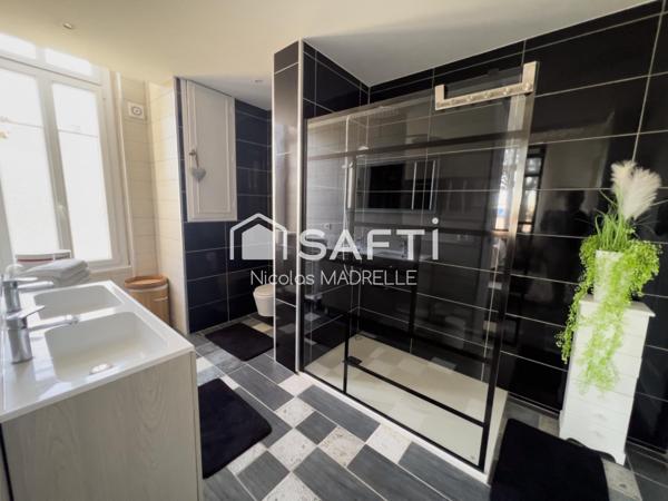 Hôtel particulier 600 m2, 12 pièces, 10 chambres