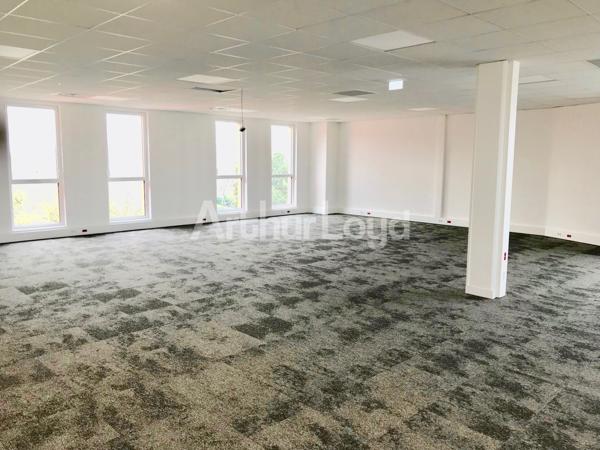 Bureaux à louer à Villeneuve d'Ascq avec roof-top et espaces extérieurs