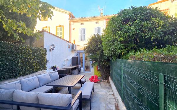 Maison à vendre    4 pièces • 75 m2 La Seyne-sur-Mer