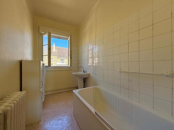 Appartement Falaise 2 pièces 64 m2