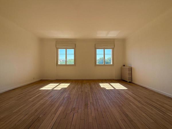 Appartement Falaise 2 pièces 64 m2