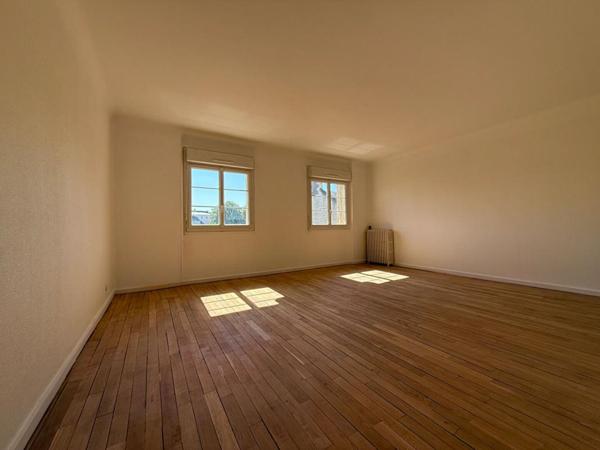 Appartement Falaise 2 pièces 64 m2