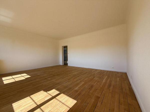 Appartement Falaise 2 pièces 64 m2