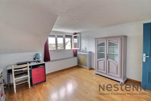 Maison Montreuil 5 pièce(s) 106.03 m2