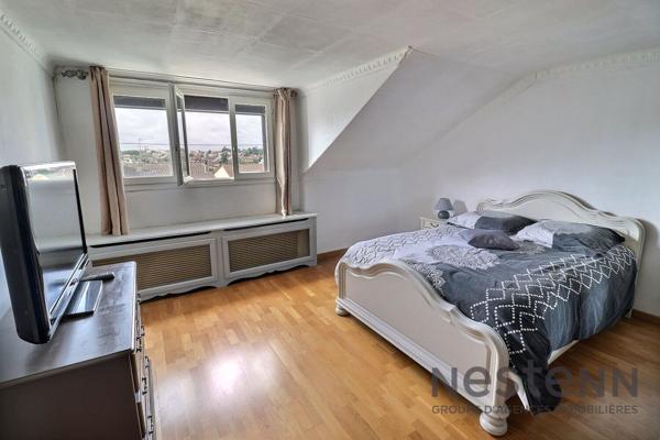 Maison Montreuil 5 pièce(s) 106.03 m2