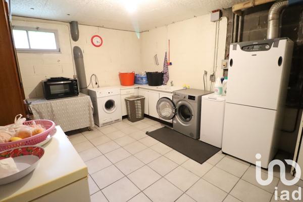 Maison traditionnelle 5 pièces de 144 m² à Orléans (45100)