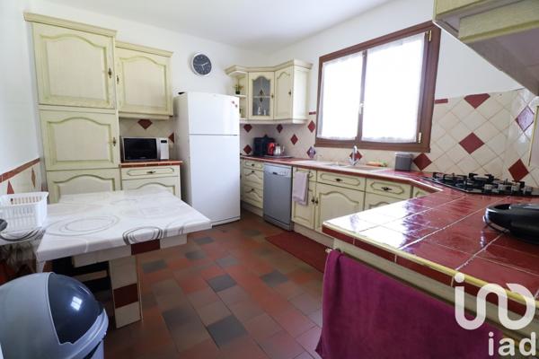 Maison traditionnelle 5 pièces de 144 m² à Orléans (45100)