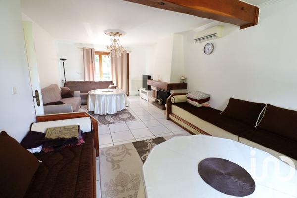 Maison traditionnelle 5 pièces de 144 m² à Orléans (45100)