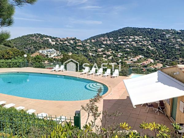 Mazet dans résidence avec piscine