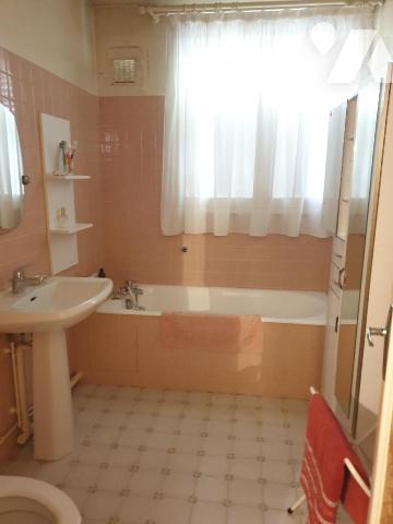 CENTRE VILLE - CHAUMIERE (1979) - SH : 155 m²