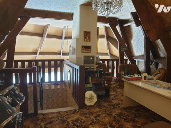 CENTRE VILLE - CHAUMIERE (1979) - SH : 155 m²