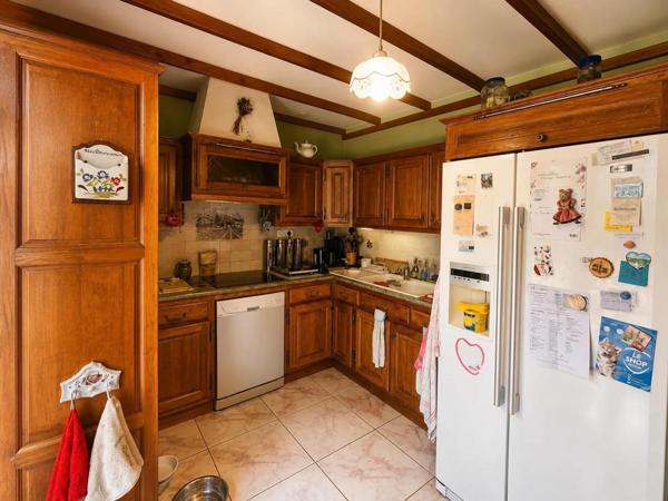 Maison de 7 pièces d'environ 196 m² à Esparron-de-Verdon
