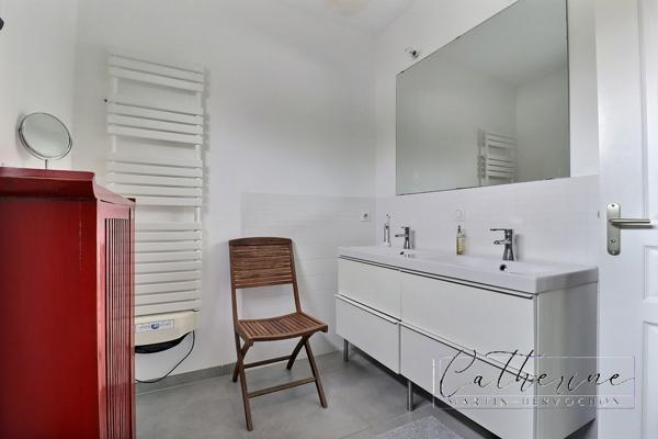 Maison Pornichet 8 pièce(s) 188 m2 -  3 chambres (5, possible) et bureau - Garage - Vie de plain-pied