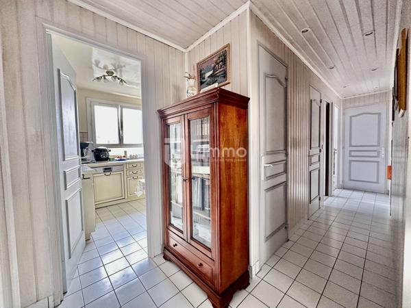 Bondy- Appartement 4P- 68 m2- Terrasse- Cave- Parking