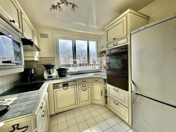 Bondy- Appartement 4P- 68 m2- Terrasse- Cave- Parking