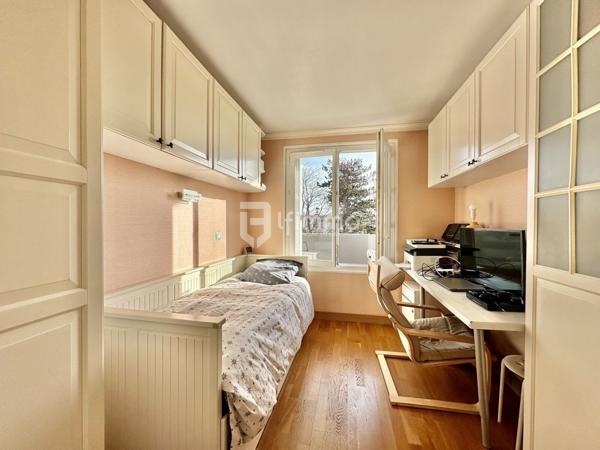 Bondy- Appartement 4P- 68 m2- Terrasse- Cave- Parking