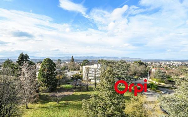 Appartement à vendre    3 pièces • 106,12 m2 Sainte-Foy-lès-Lyon