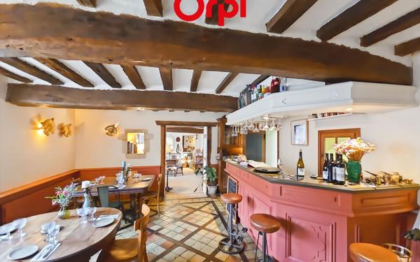 Maison à vendre    6 pièces •  Nocé