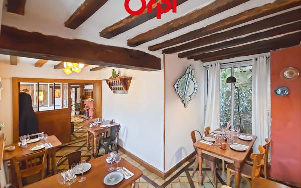 Maison à vendre    6 pièces •  Nocé