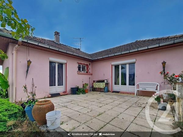 Maison à vendre  6 pièces - 117 m 2   NOIDANS LES VESOUL  - 70
