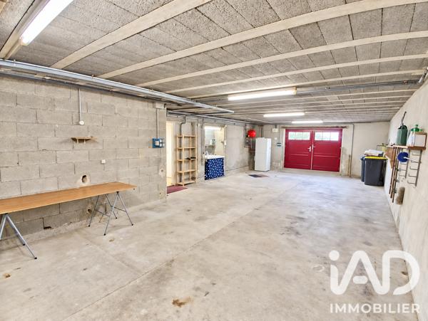 Maison à vendre 8 pièces 245 m² Charolles