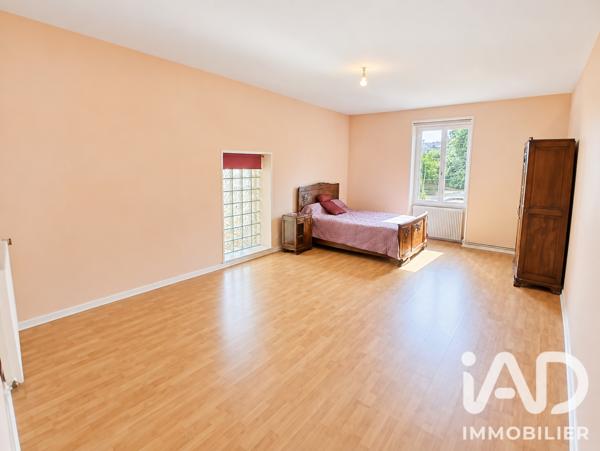 Maison à vendre 8 pièces 245 m² Charolles