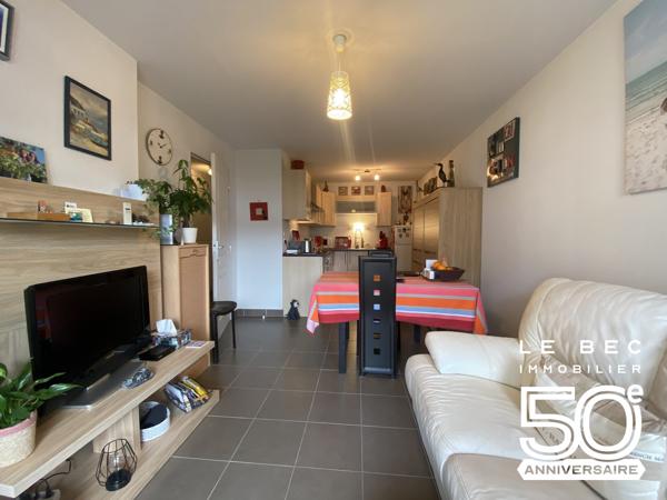 Appartement T2 42M² SENE