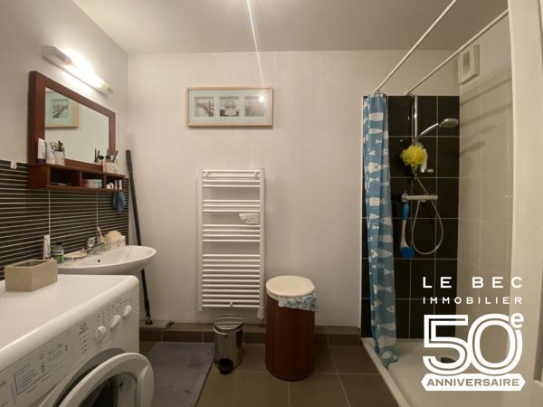 Appartement T2 42M² SENE