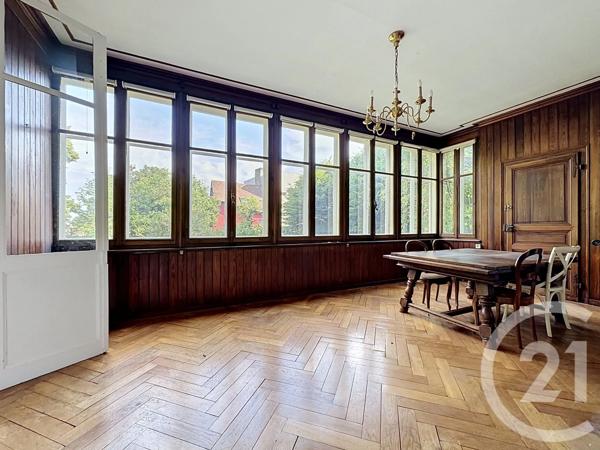 Appartement F5 à vendre  4 pièces - 122,53 m 2   MONTBELIARD  - 25