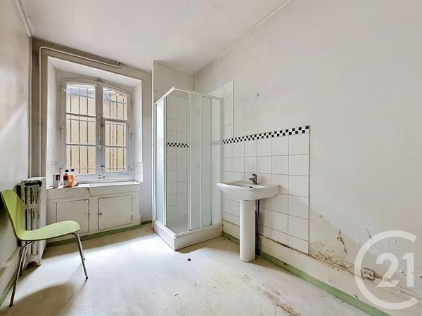Appartement F5 à vendre  4 pièces - 122,53 m 2   MONTBELIARD  - 25