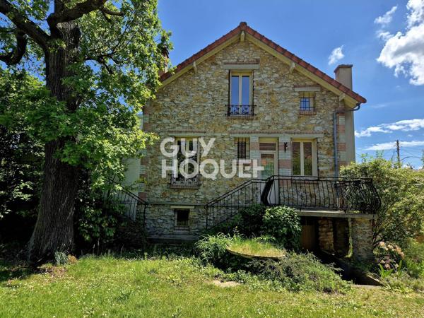 Magnifique maison en pierre meulière à rénovée