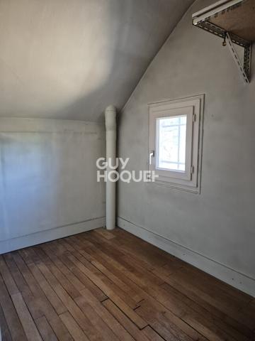 Magnifique maison en pierre meulière à rénovée