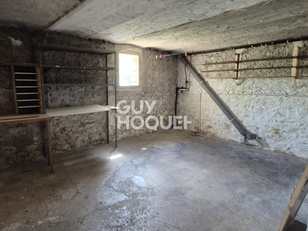 Magnifique maison en pierre meulière à rénovée