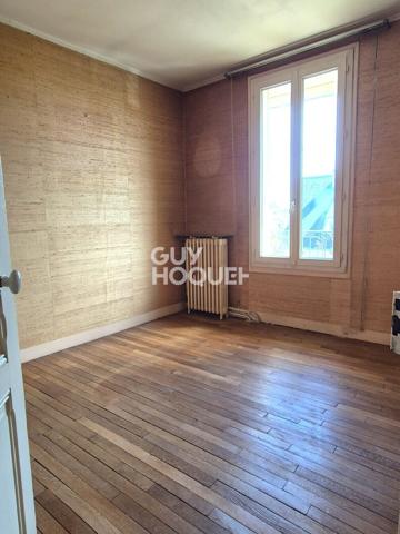 Magnifique maison en pierre meulière à rénovée