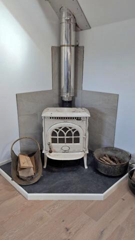 Belle longère en pierres rénovée – 134 m² habitables – aucun travaux à prévoir - (Landéan)