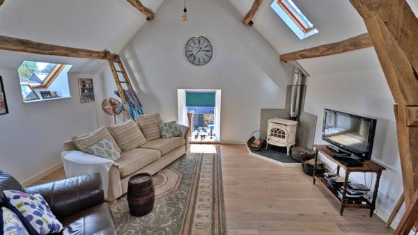 Belle longère en pierres rénovée – 134 m² habitables – aucun travaux à prévoir - (Landéan)