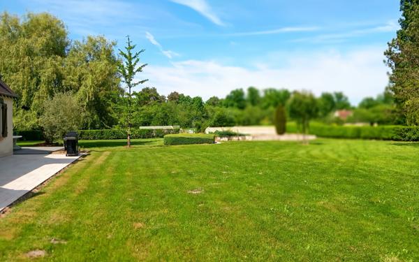 Maison à vendre    5 pièces • 191 m2 Pruniers-en-Sologne