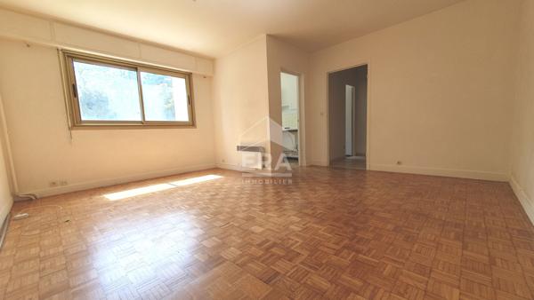 Appartement Saint Maur Des Fosses - Diderot - 1 pièce(s) 38 m2 avec parking.