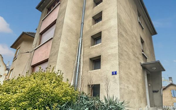 Immeuble à vendre    2 pièces • 175,50 m2 Metz