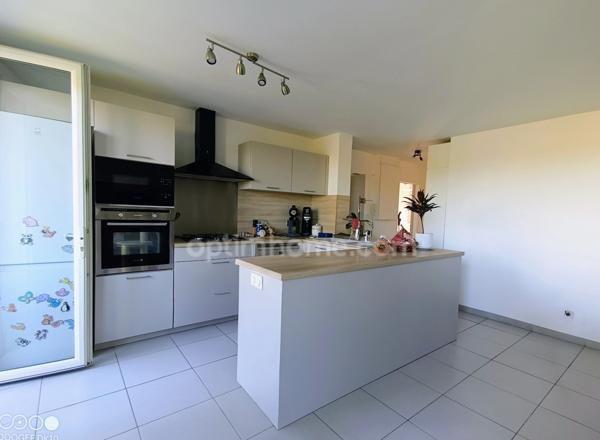 Appartement à vendre 4 pièces PERTUIS (84)