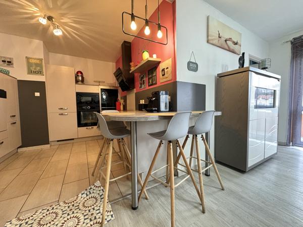 Saint-Étienne (42100) Bel appartement 3 chambres + balcon + garage double - Secteur Tréfilerie