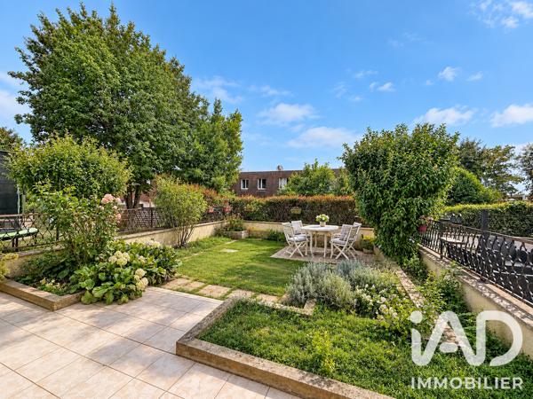 Maison à vendre 5 pièces 95,87 m² La Queue-en-Brie