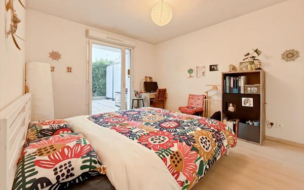 Appartement à vendre    2 pièces •  Lyon 8