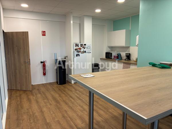 Bureaux à vendre à Villeneuve d'Ascq - Haute Borne | Espaces HQE divisibles et accessibles
