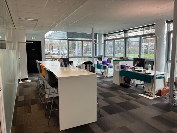 Bureaux à vendre à Villeneuve d'Ascq - Haute Borne | Espaces HQE divisibles et accessibles