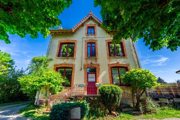 Immeuble 374 m²