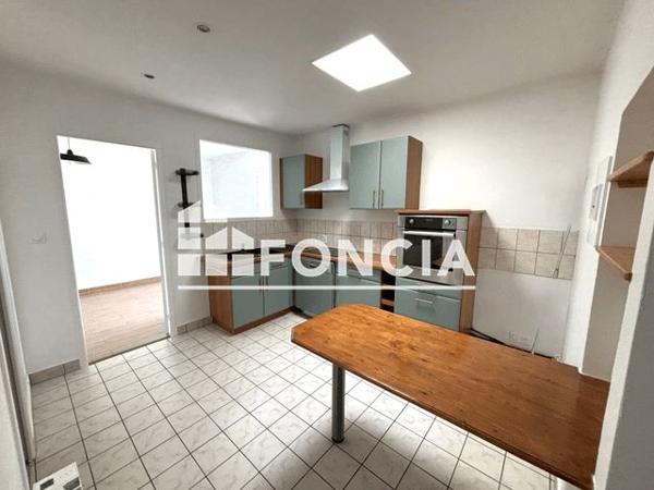 Location Appartement 3 pièces 84.24 m² - 123 RUE MICHEL PICARD Villefranche Sur Saone 69400