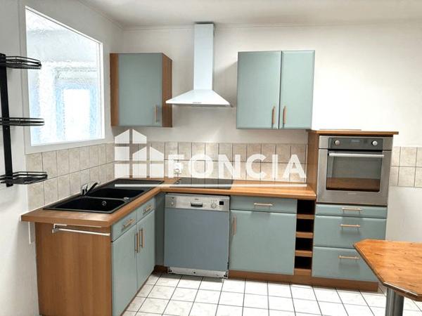 Location Appartement 3 pièces 84.24 m² - 123 RUE MICHEL PICARD Villefranche Sur Saone 69400