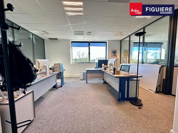 BUREAUX DE STANDING AVEC VUE DÉGAGÉE À LOUER