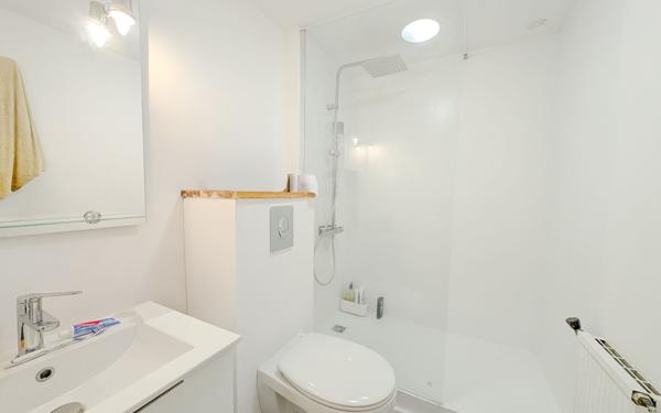 Appartement à vendre    2 pièces • 45,44 m2 Aurillac